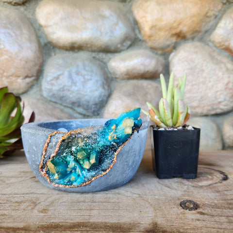 (#313) Turquoise & Gold Crystal Geode - Sm Shallow Bowl (#313) Turquoise & Gold Crystal Geode - Sm Shallow Bowl