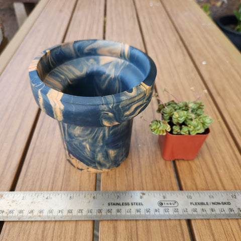 Jesmonite Goblet Pot (large) - Navy/Tan Marbled Jesmonite Goblet Pot (large) - Navy/Tan Marbled