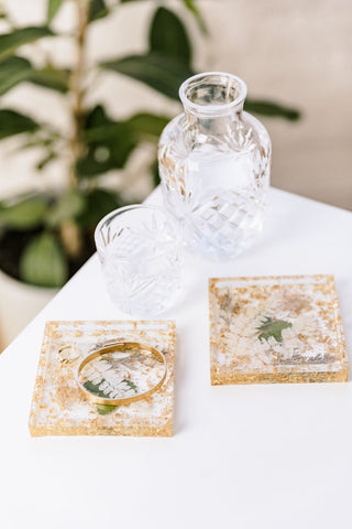 The Crafters Box - POURED RESIN KIT & VIDEO The Crafters Box - POURED RESIN KIT & VIDEO