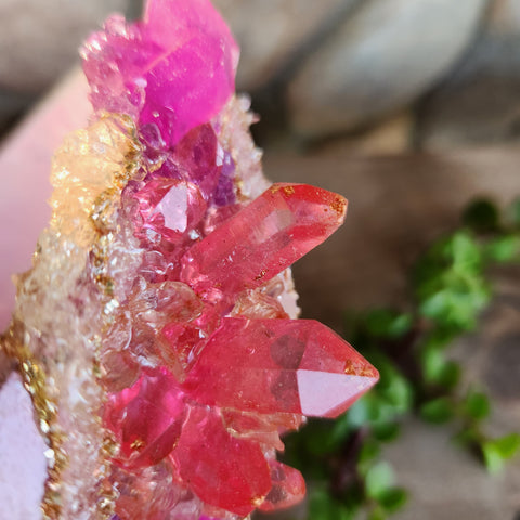 (#1148) Pink on Pink Crystal Geode - Md Shallow Bowl