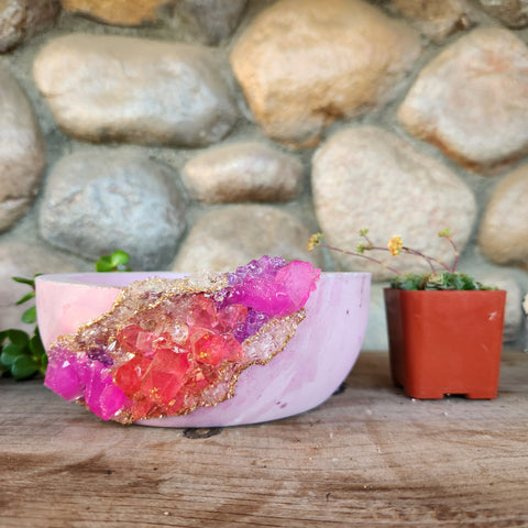 (#1148) Pink on Pink Crystal Geode - Md Shallow Bowl