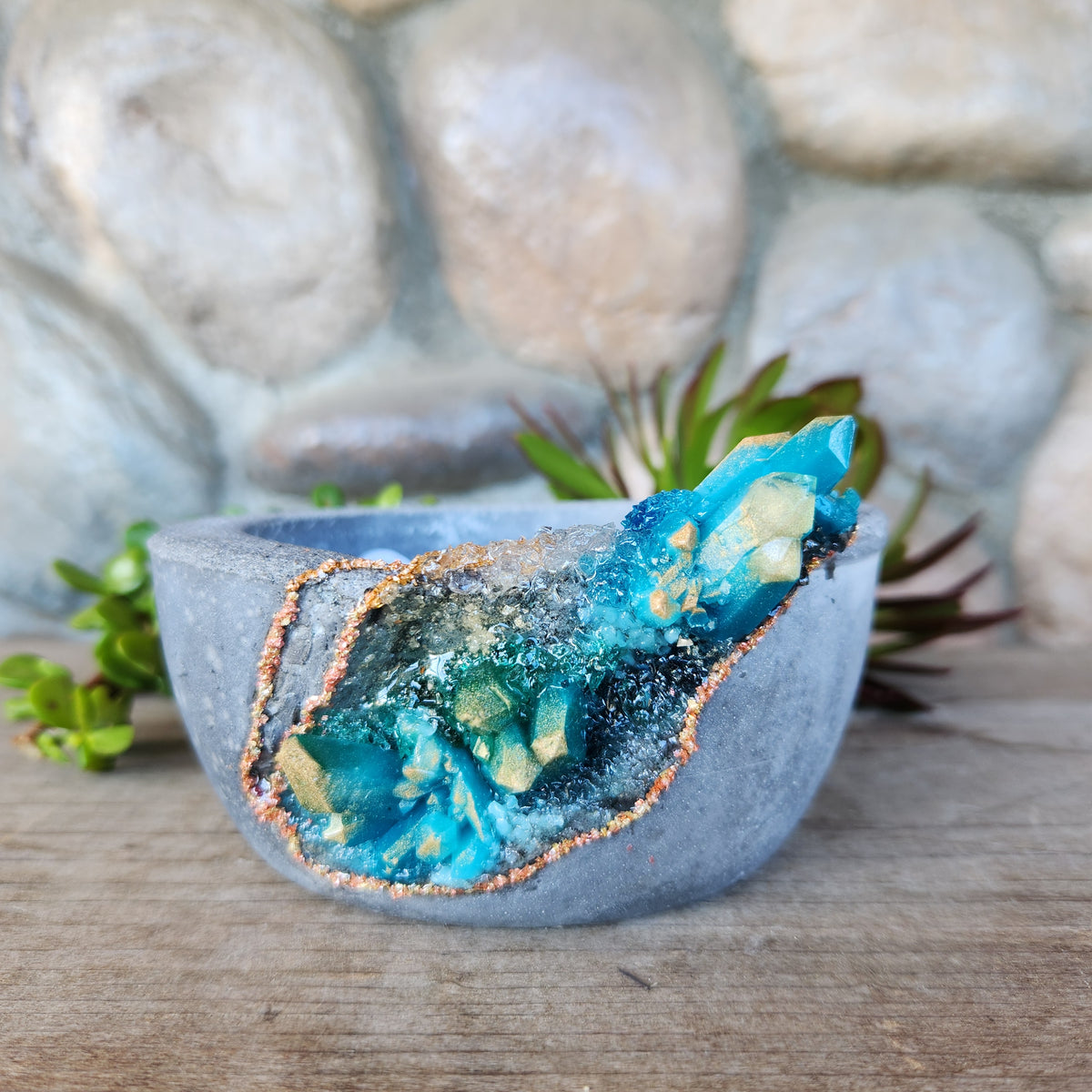 (#313) Turquoise & Gold Crystal Geode - Sm Shallow Bowl